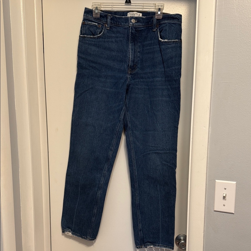 Abercrombie & Fitch Classic Blue Jeans